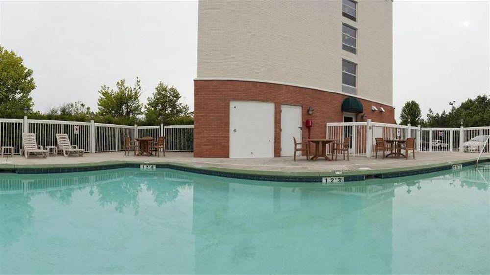 Comfort Suites Near Birkdale Village - Huntersville Dış mekan fotoğraf