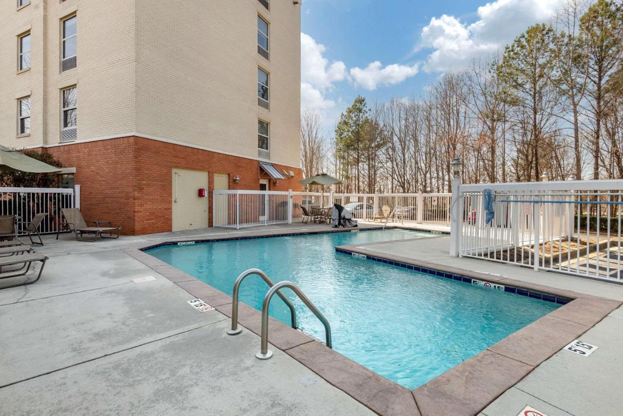 Comfort Suites Near Birkdale Village - Huntersville Dış mekan fotoğraf