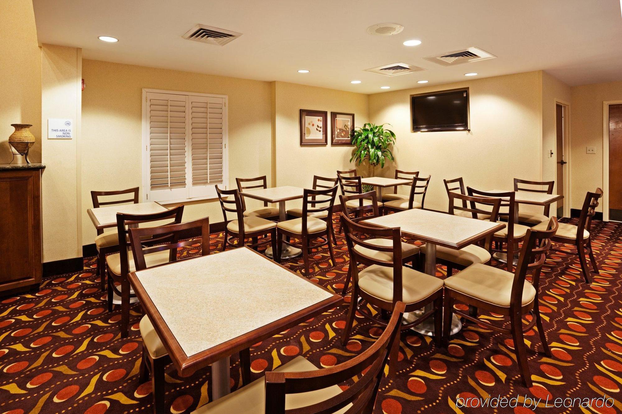 Comfort Suites Near Birkdale Village- Huntersville Dış mekan fotoğraf