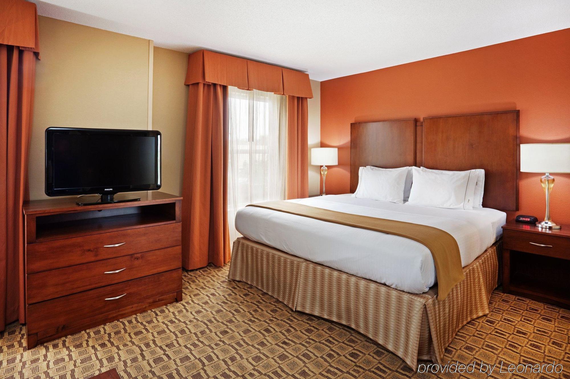 Comfort Suites Near Birkdale Village - Huntersville Oda fotoğraf