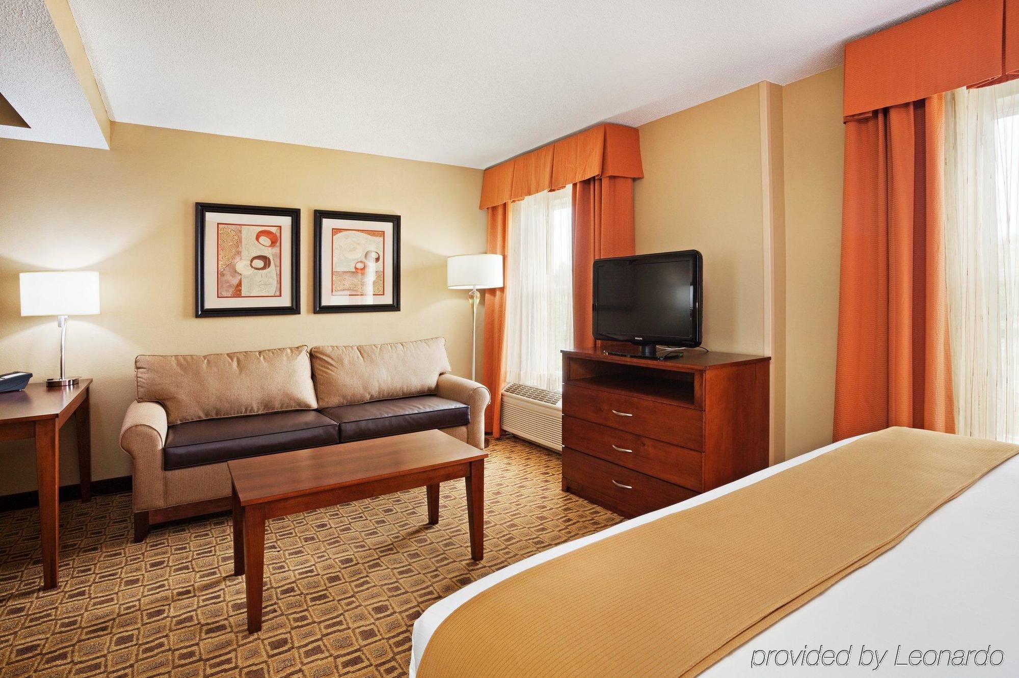 Comfort Suites Near Birkdale Village - Huntersville Oda fotoğraf