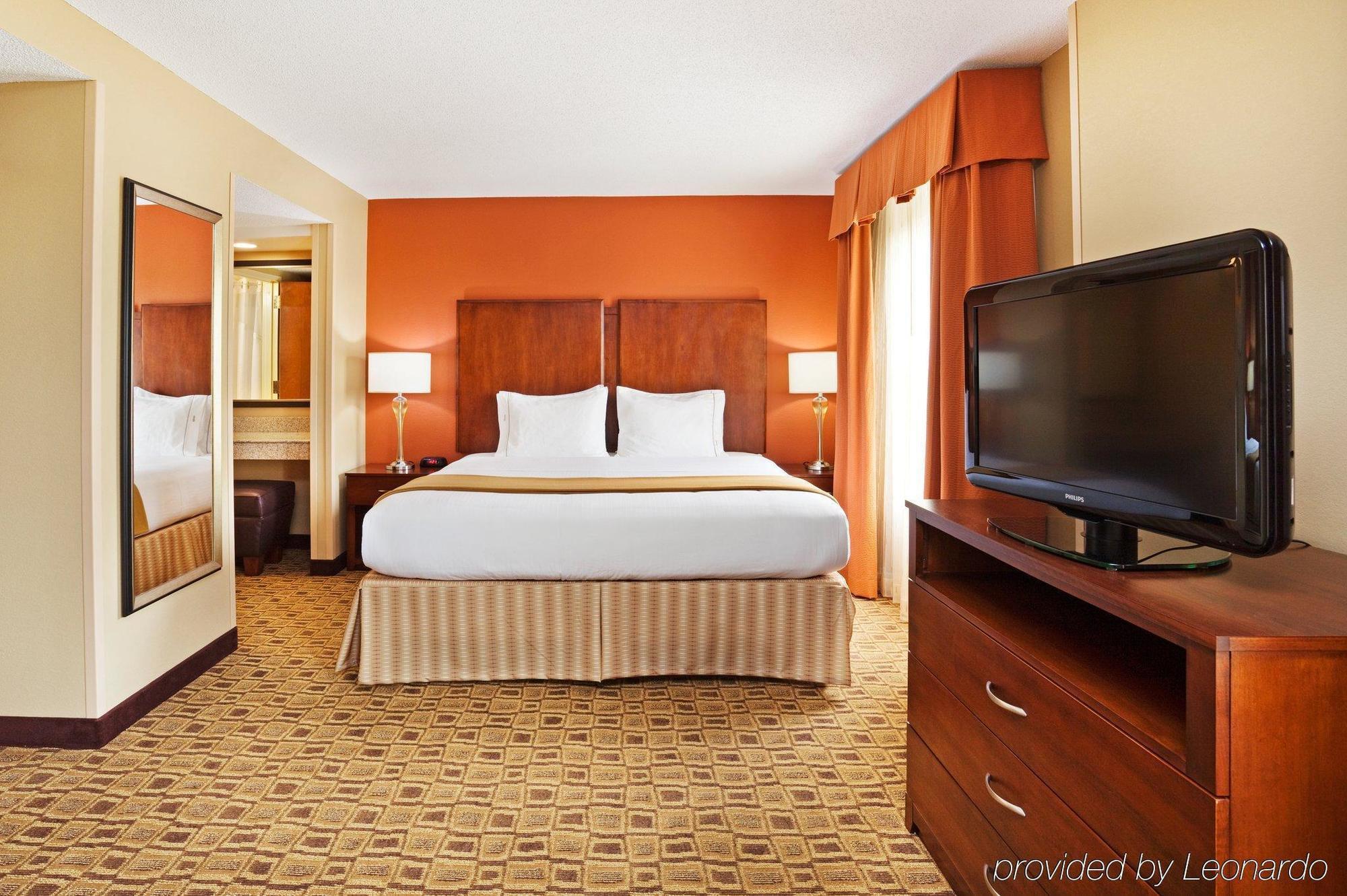 Comfort Suites Near Birkdale Village - Huntersville Oda fotoğraf