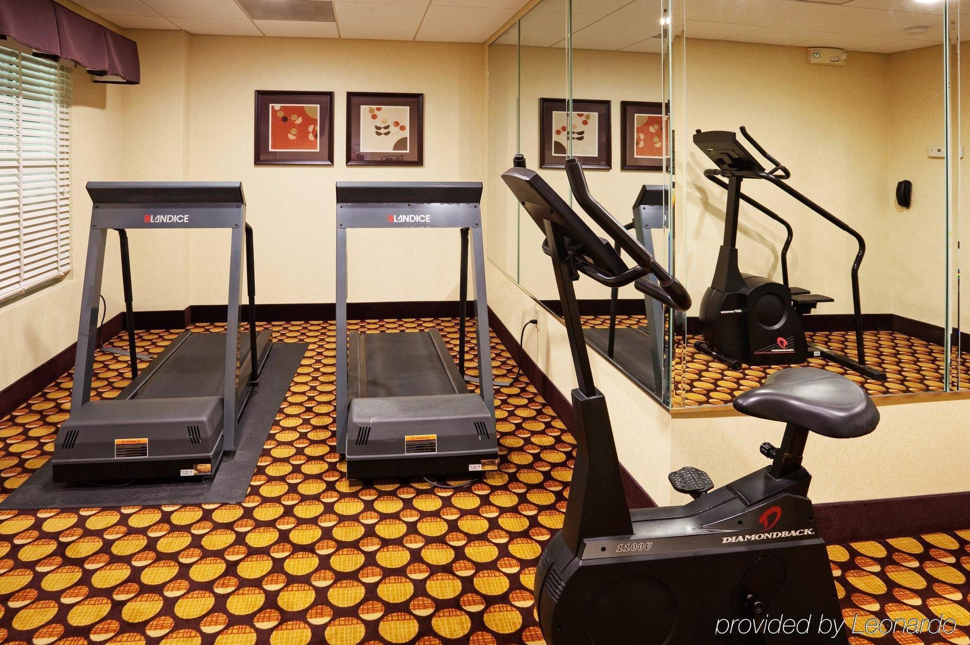 Comfort Suites Near Birkdale Village- Huntersville Konforlar fotoğraf