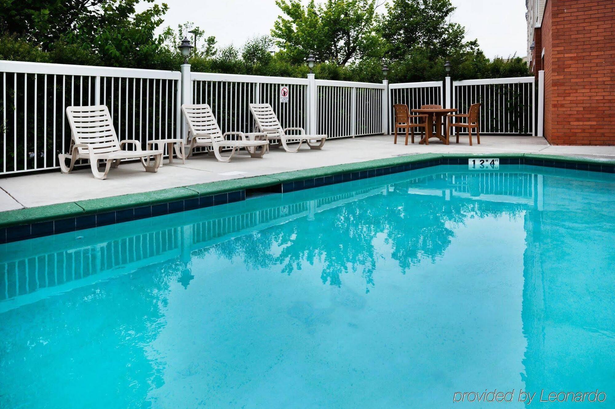 Comfort Suites Near Birkdale Village- Huntersville Dış mekan fotoğraf